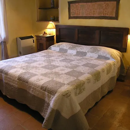 坎迪内塔度假酒店 住宿加早餐酒店 Mombello Monferrato