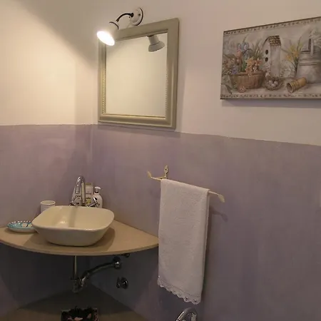 B&B La Cantinetta 몸벨로 몬페라토